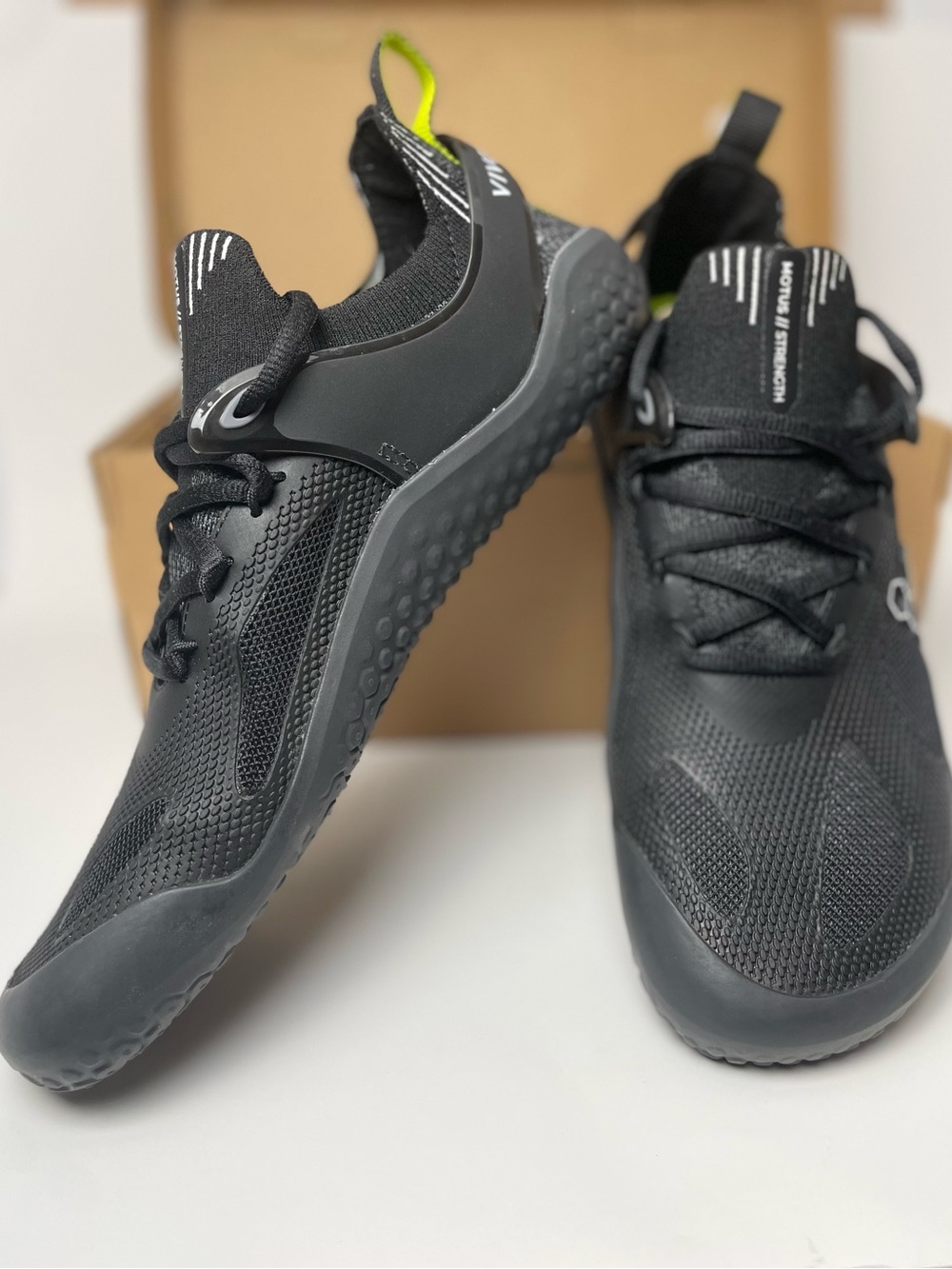VivoBarefoot Motus Strength Women’s Zero-Drop Training Shoes With Box - Sz 8 - Picture 10 of 16